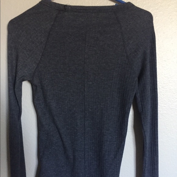 Long sleeve top - Picture 3 of 3